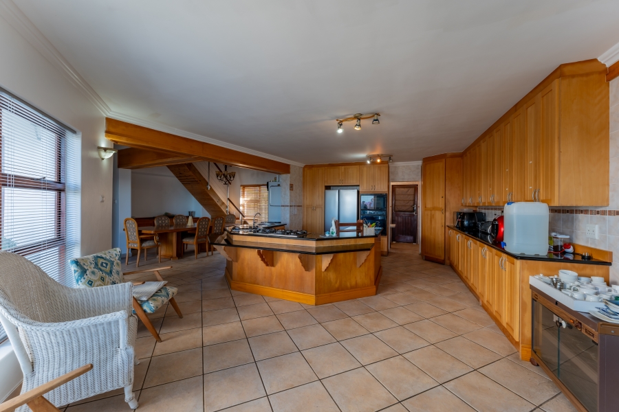 10 Bedroom Property for Sale in St Francis Bay Village Eastern Cape